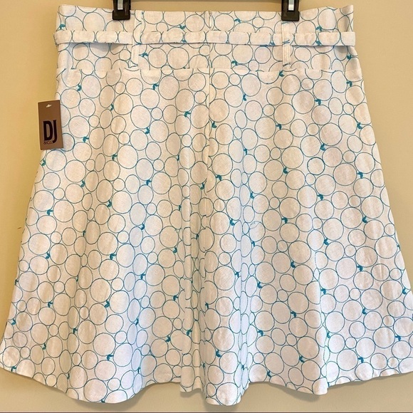 DJ&Co White Linen blend Belted Embroidered Skater Style Skirt Size 16 NWT - Picture 6 of 11